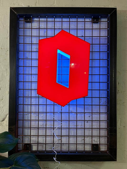 Buchstabe O – Vintage Leuchtbuchstabe aus Metall - goodoldletters