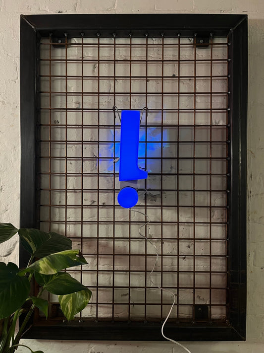 Buchstabe „!“ – Vintage Leuchtbuchstabe aus Metall - goodoldletters