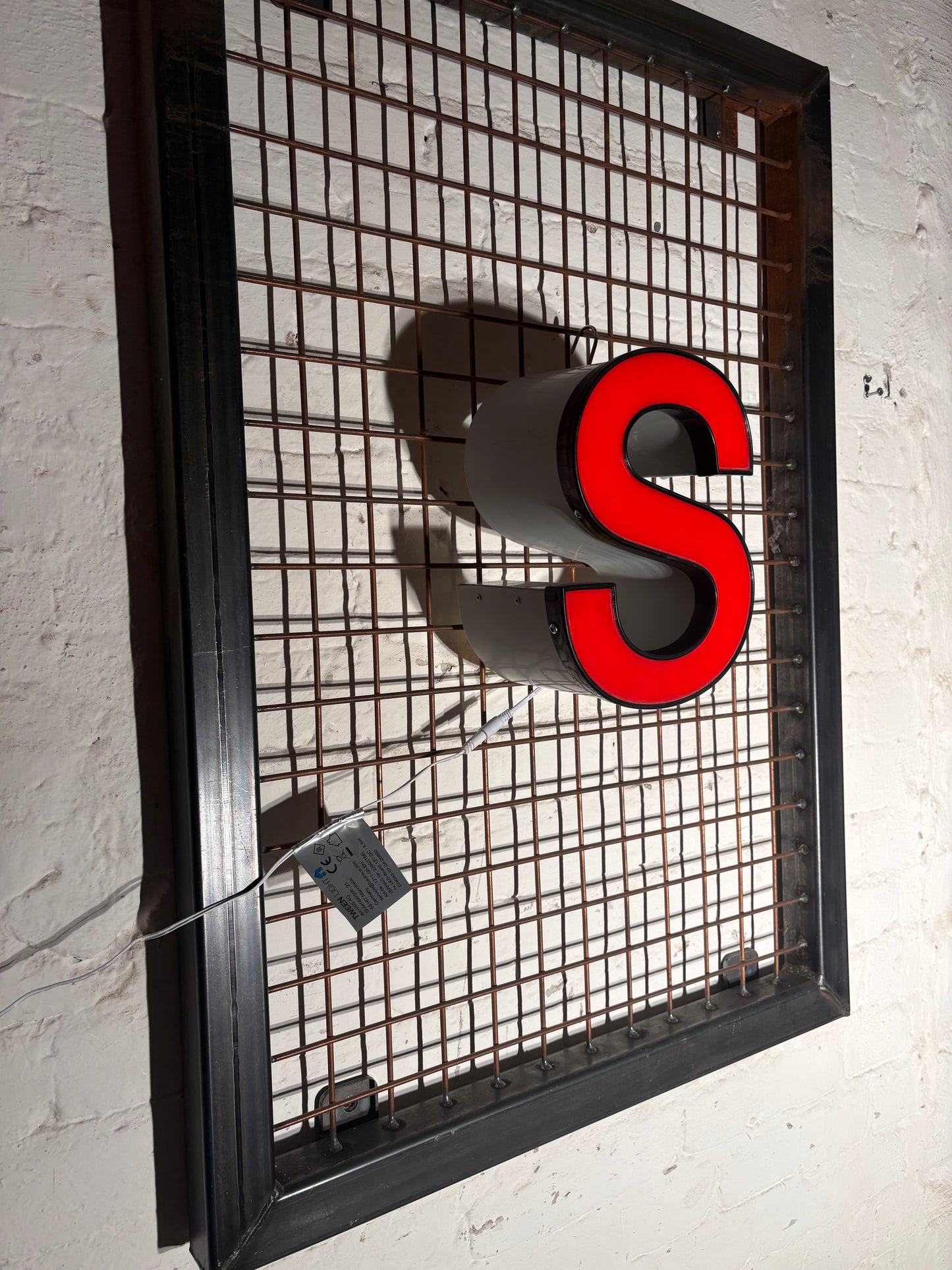 Vintage Leuchtbuchstabe S – Original aus alter Leuchtreklame