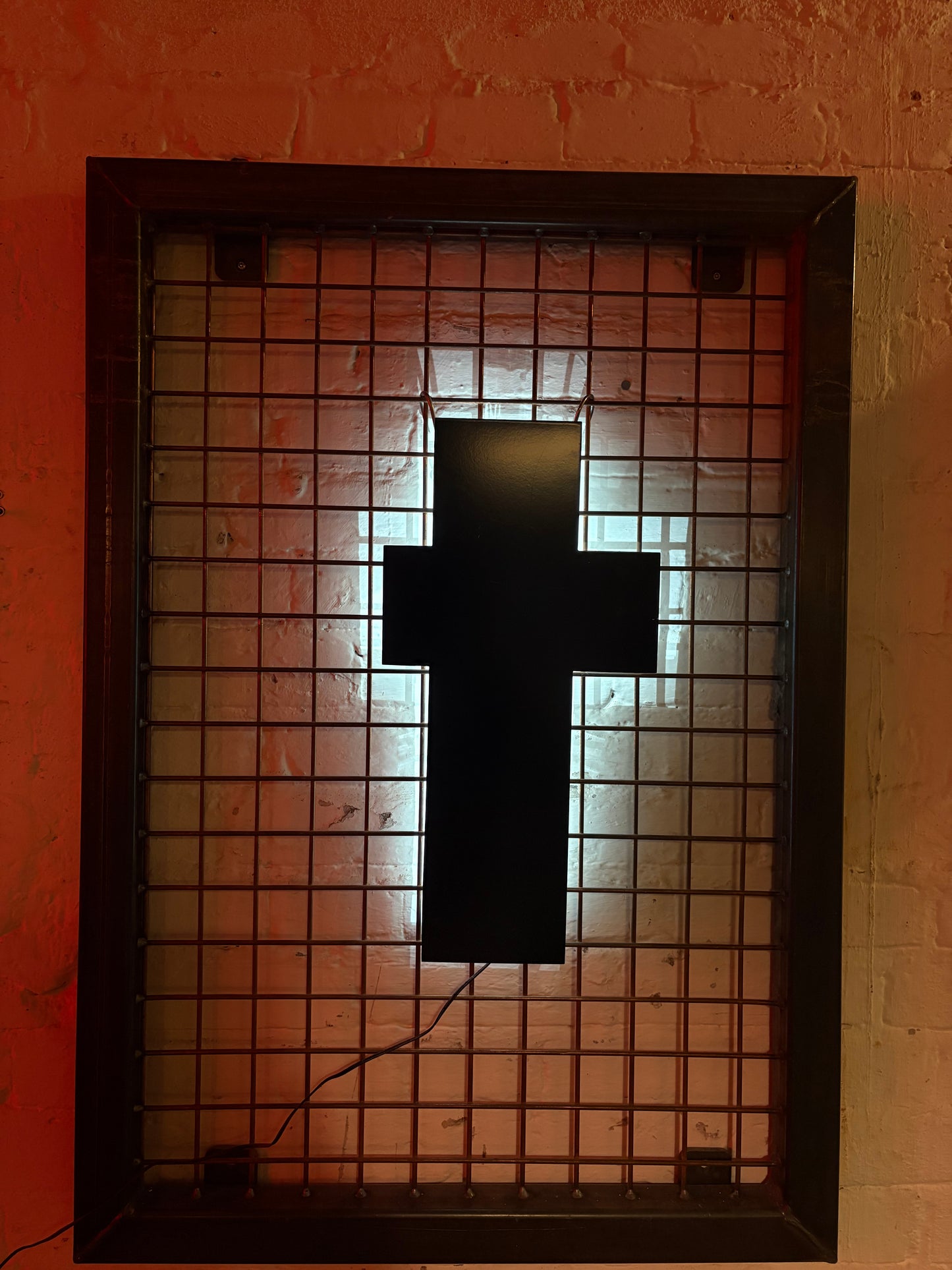 Vintage Leuchtbuchstabe T – Original aus alter Leuchtreklame