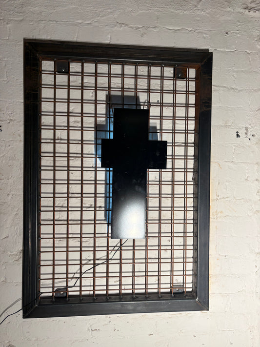 Vintage Leuchtbuchstabe T – Original aus alter Leuchtreklame
