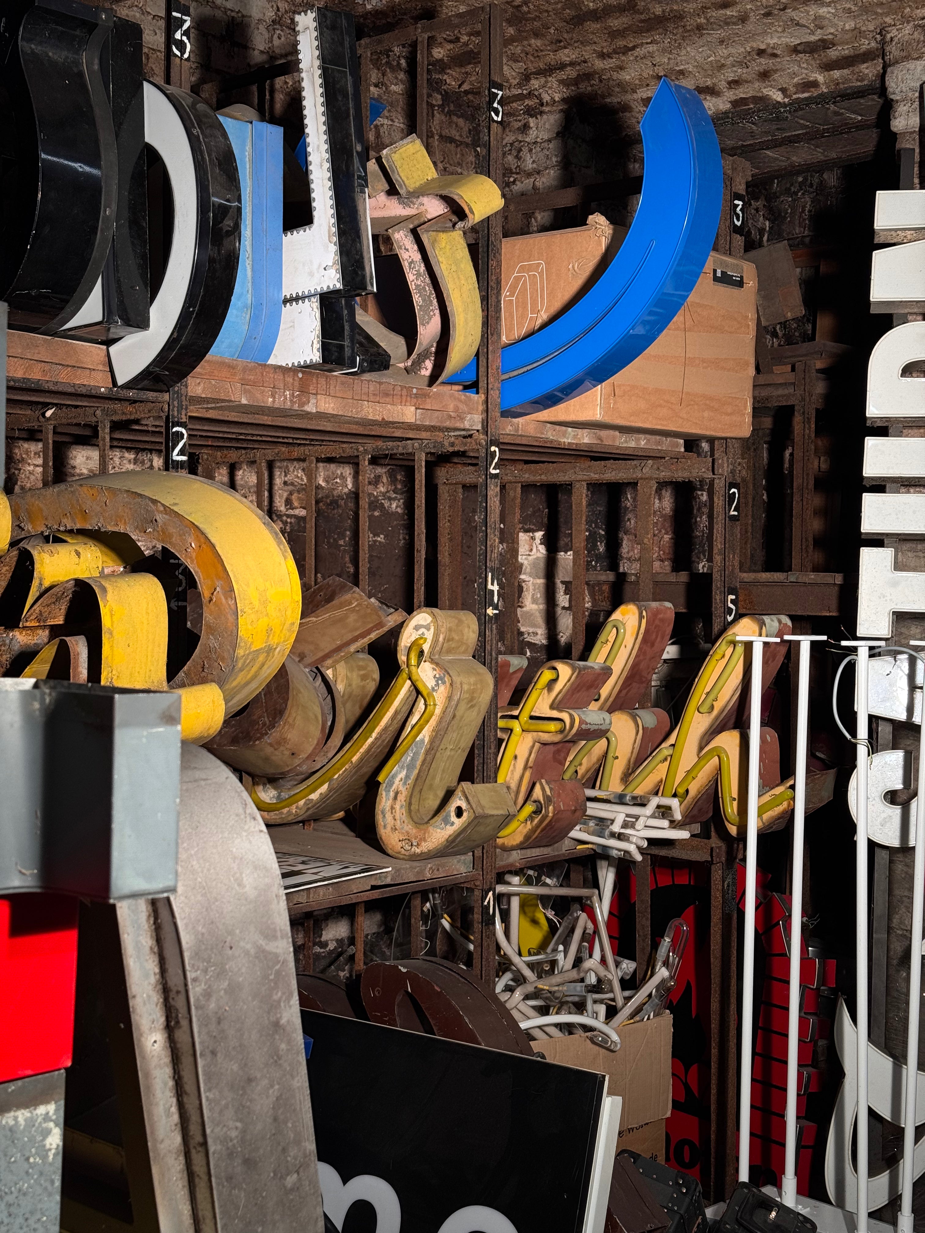 Vintage Leuchtbuchstaben Leuchtreklame Buchstabenlampen LED Buchstaben Lichtbuchstaben