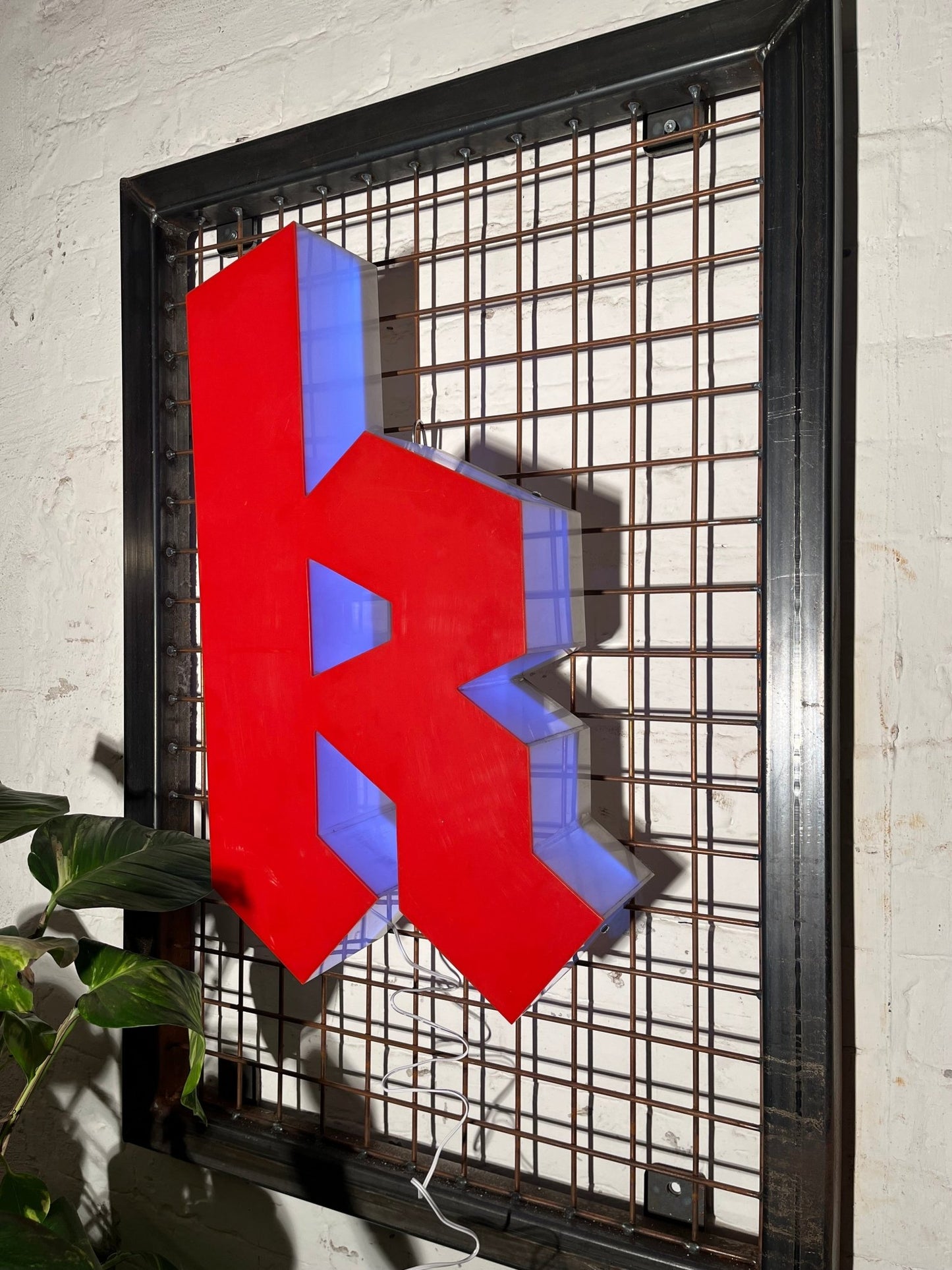 Buchstabe K – Vintage Leuchtbuchstabe aus Metall - goodoldletters