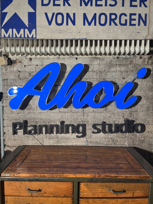 Leuchtschriftzug „Ahoi“ – Original Leuchtreklame Metall - goodoldletters