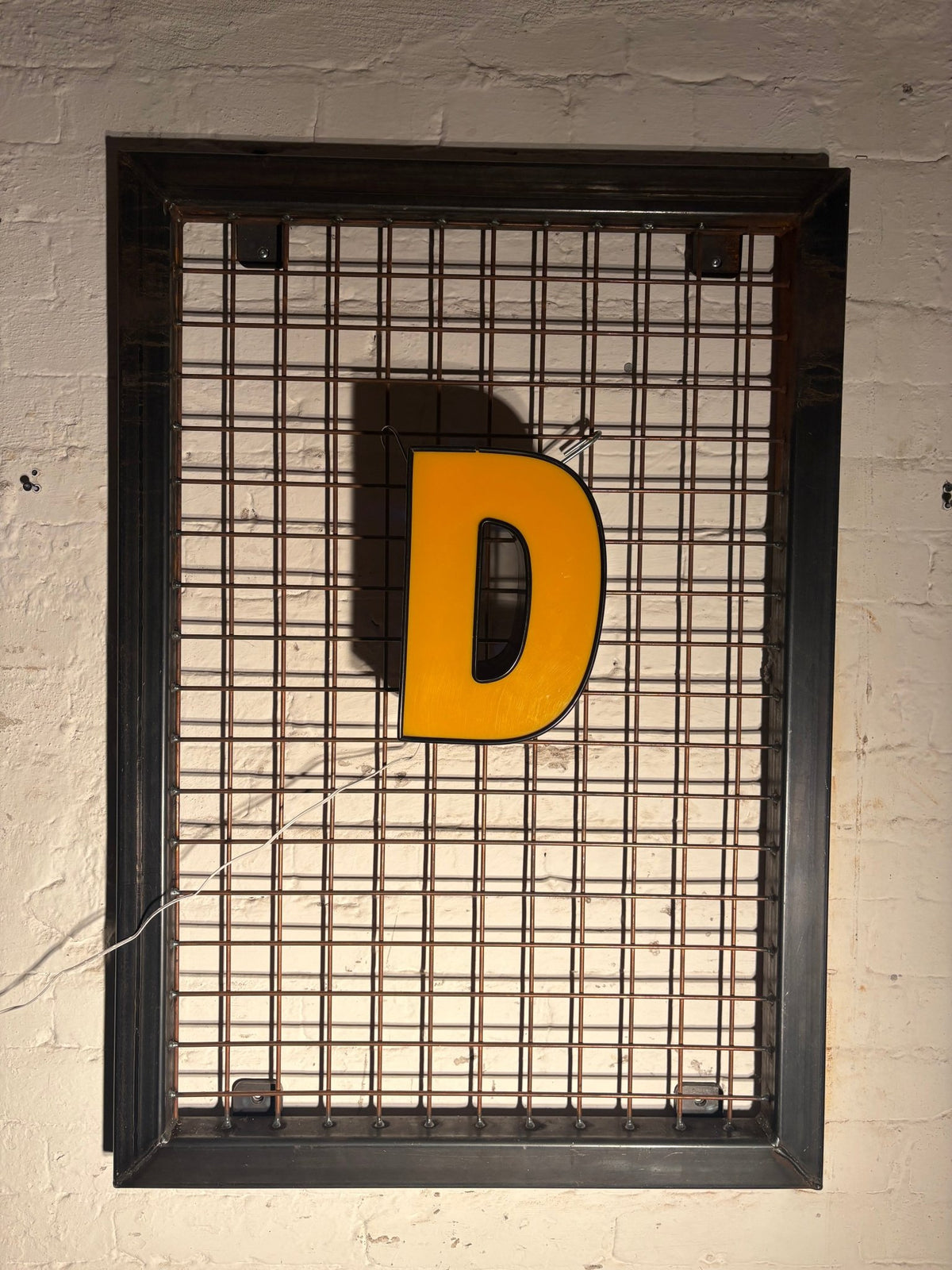 Vintage Leuchtbuchstabe D – Original aus alter Leuchtreklame - goodoldletters